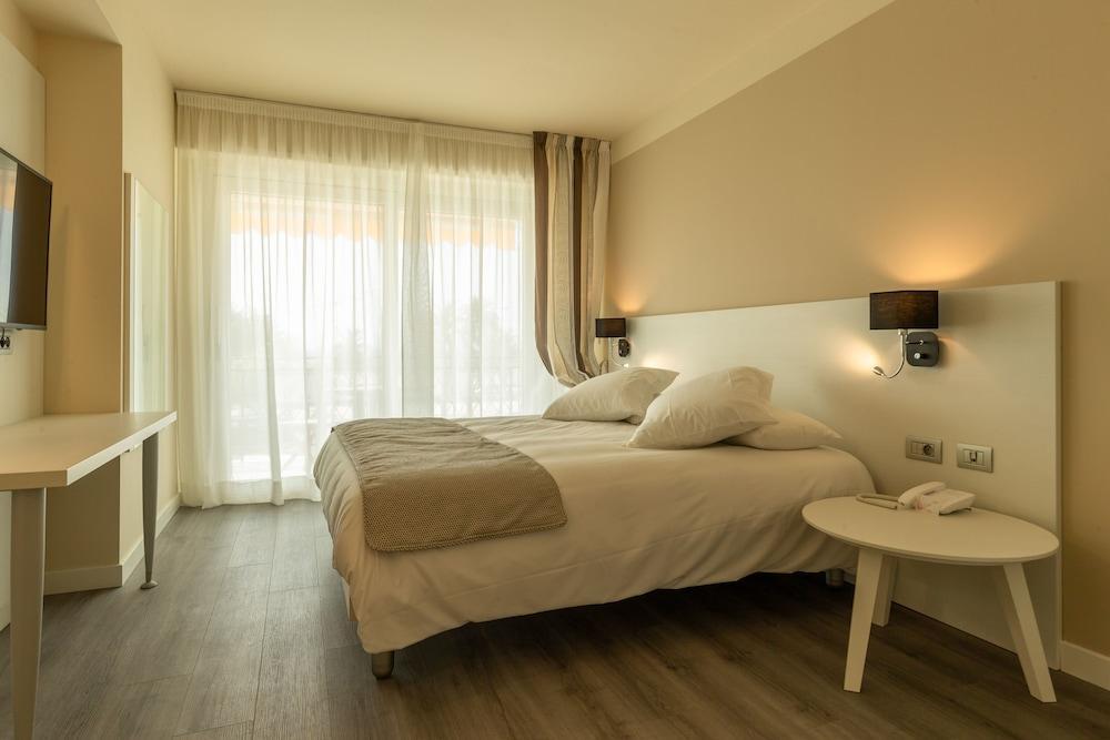 La Dolce Vita Hotel Μεντόν Εξωτερικό φωτογραφία