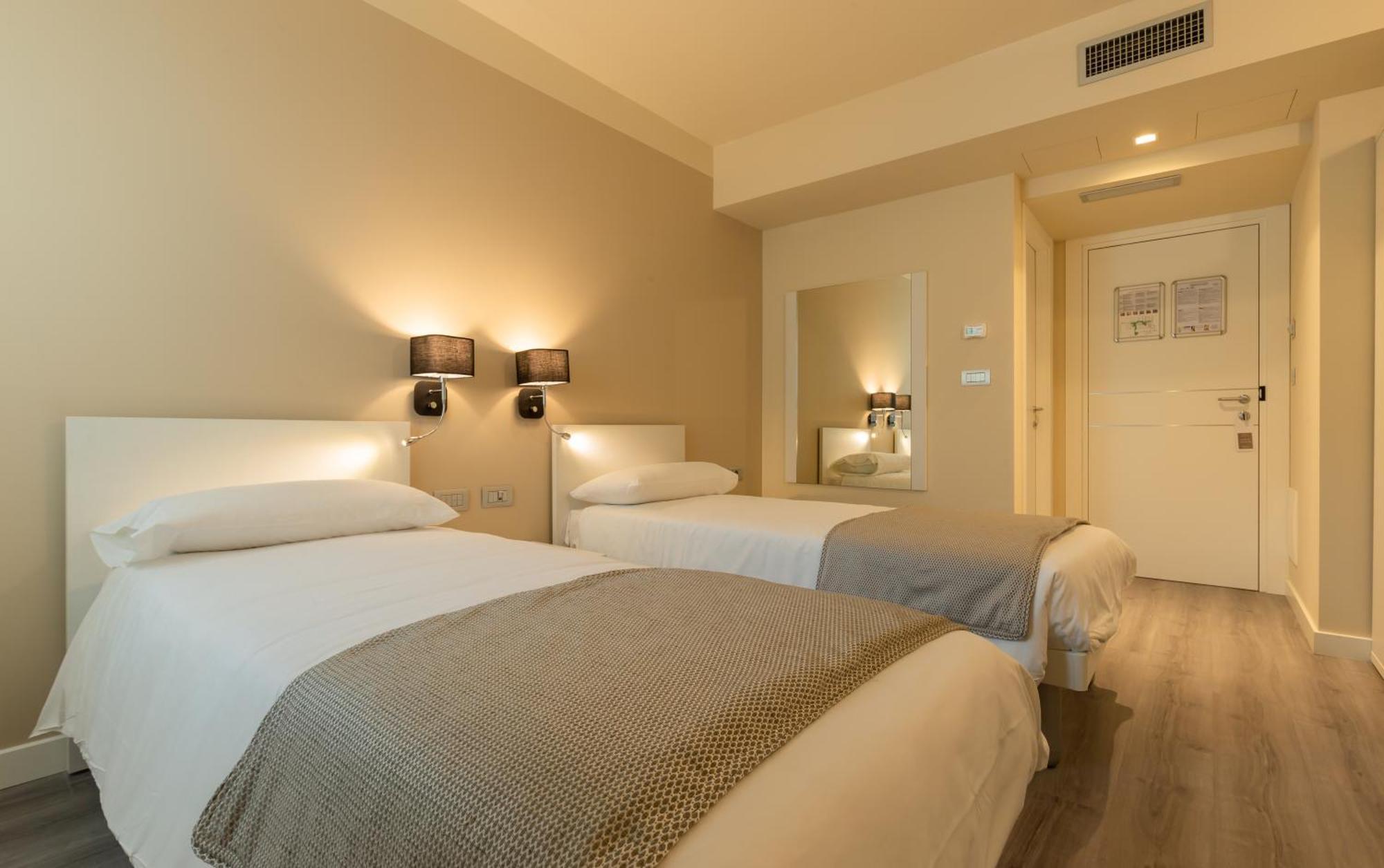 La Dolce Vita Hotel Μεντόν Εξωτερικό φωτογραφία
