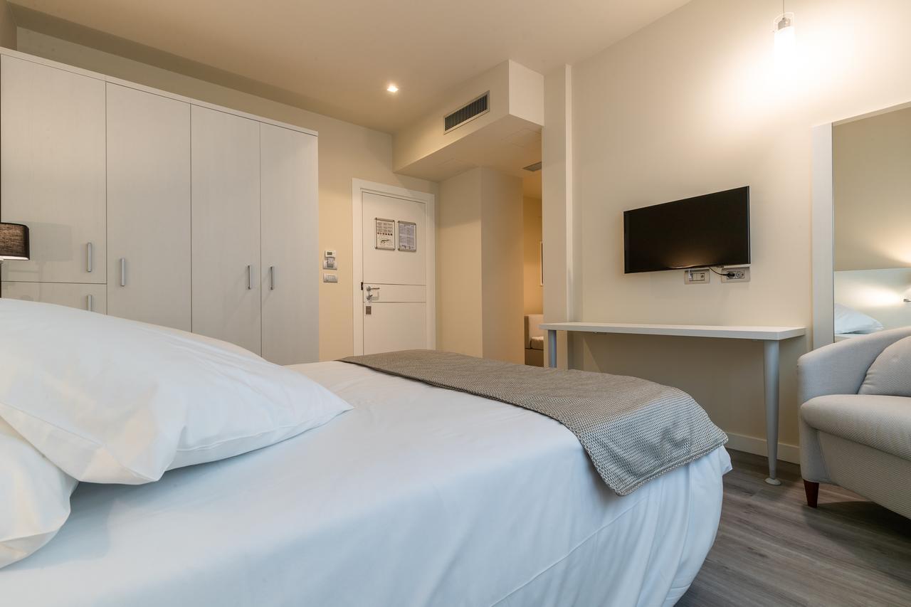 La Dolce Vita Hotel Μεντόν Εξωτερικό φωτογραφία